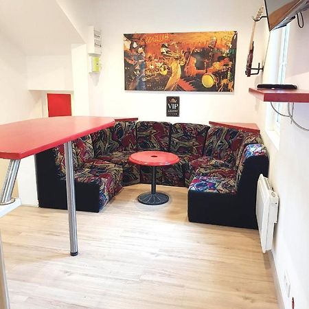 05 - Tres Joli 3 Pieces Neuf 2 Chambres, Logement Tout Equipe Pour 1 A 4 Personnes Maximum, Vue Sur Jardin Avec Parking Privatif, Grand Fourgon Possible, Tout Le Linge De Maison Est Fourni Анессе-э-Больё Экстерьер фото