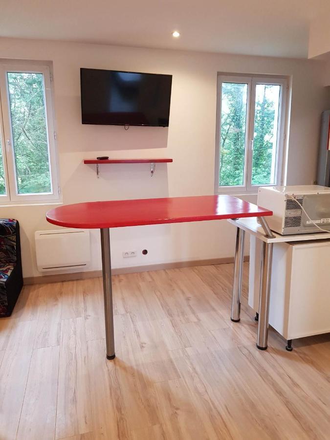 05 - Tres Joli 3 Pieces Neuf 2 Chambres, Logement Tout Equipe Pour 1 A 4 Personnes Maximum, Vue Sur Jardin Avec Parking Privatif, Grand Fourgon Possible, Tout Le Linge De Maison Est Fourni Анессе-э-Больё Экстерьер фото